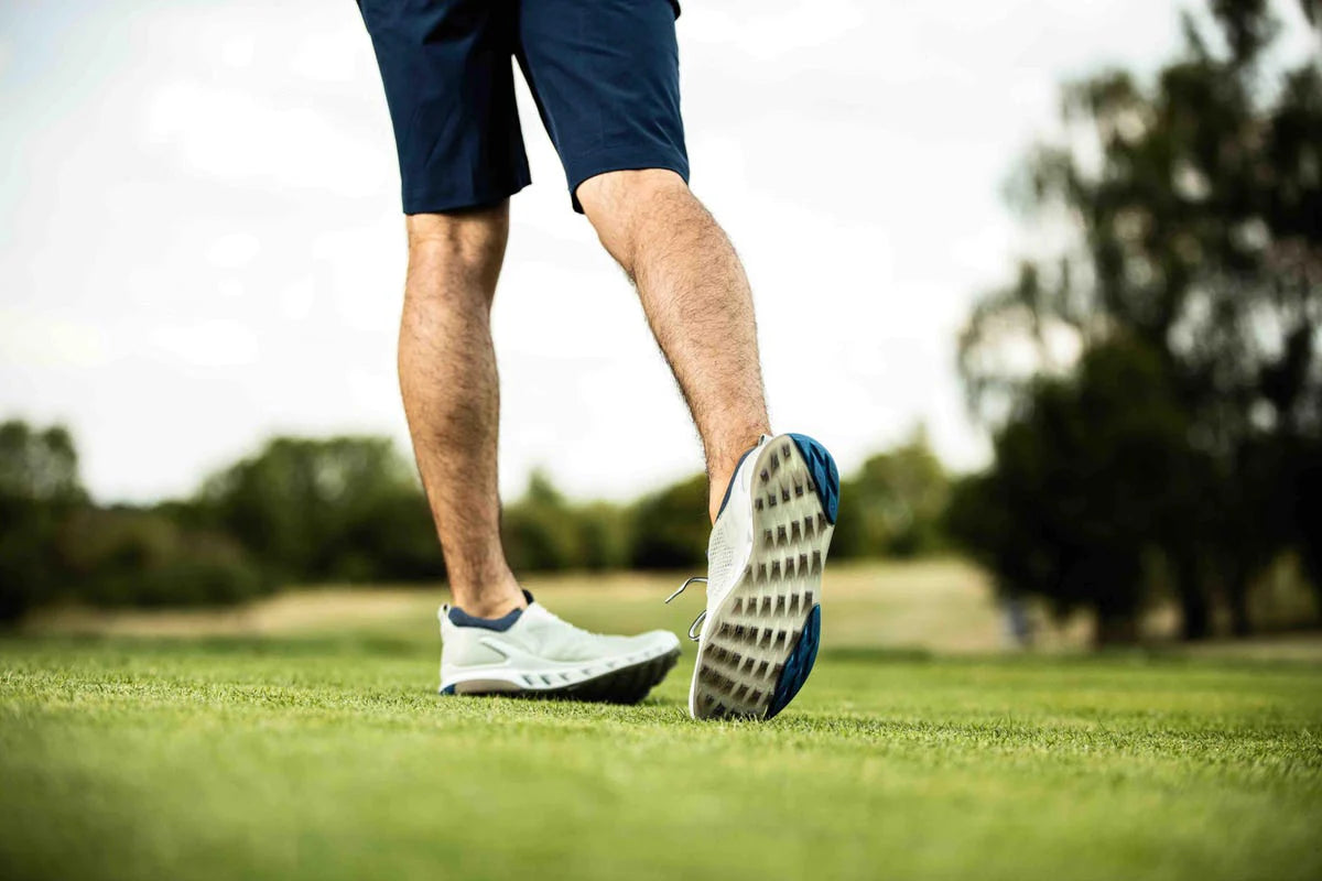 write a blog about How to Break In Your New Golf Shoes