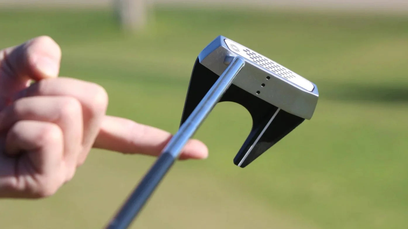 The Advantages of a Toe-Weighted Golf Putter