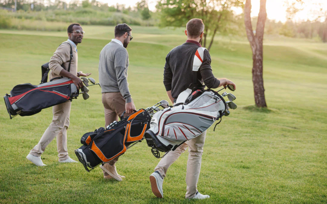 write a blog about The Benefits of a Lightweight Golf Bag for Walking