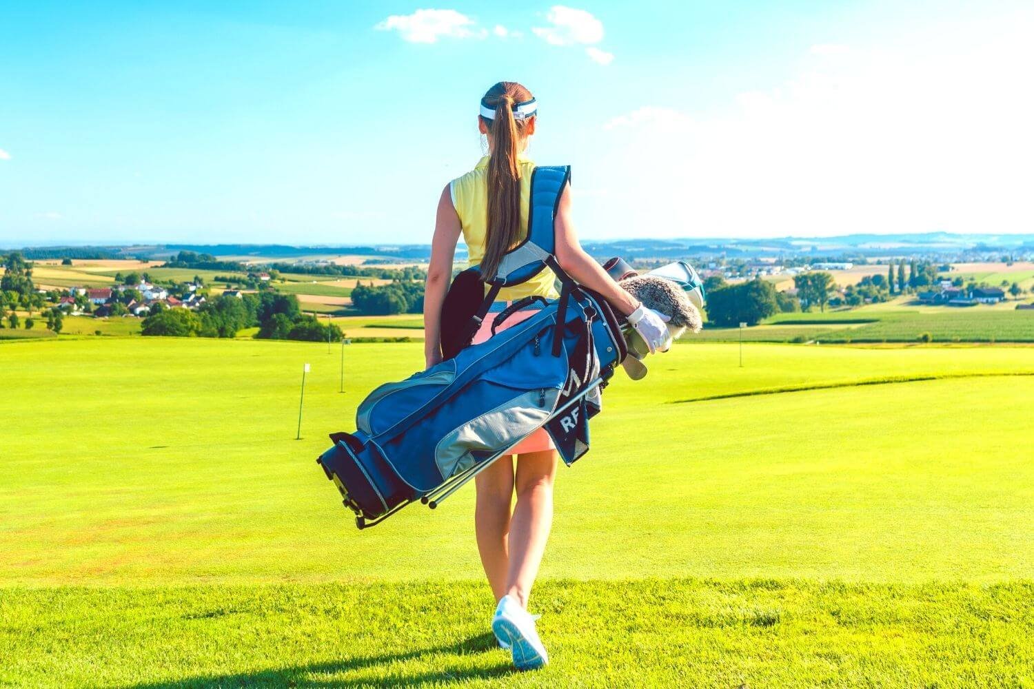 write a blog about The Best Golf Bags for Women: Style and Functionality
