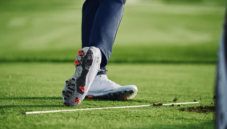 write a blog about The Best Golf Shoes for Hot Weather